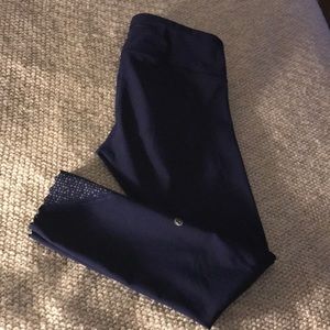 Lululemon Tight Stuff 7/8 pants